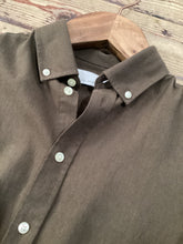 Load image into Gallery viewer, Casual Friday - Anton Shirt - Brown 726
