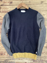 Load image into Gallery viewer, Casual Friday - Karl Crew neck - Tricolour Navy 732
