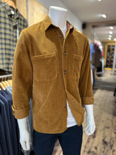 Load image into Gallery viewer, Fynch Hatton - Cord Overshirt - Tan - 800
